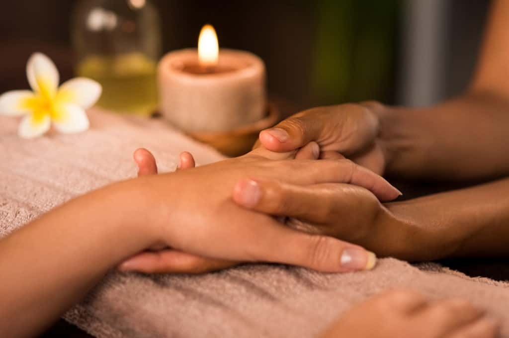 6 Hand and Arm Massage Benefits