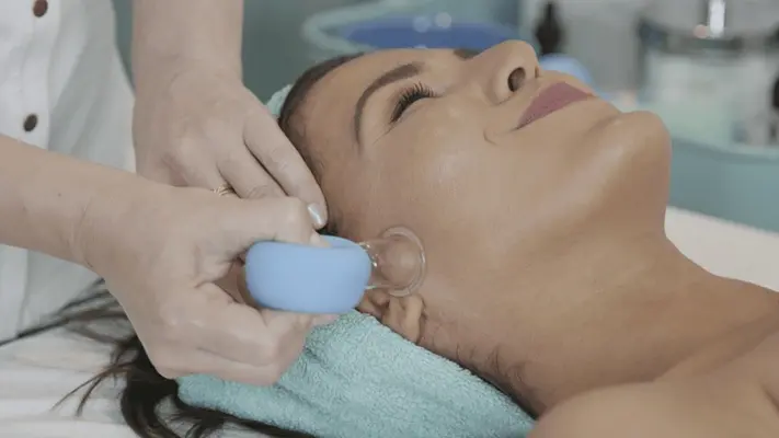 Facial cupping massage