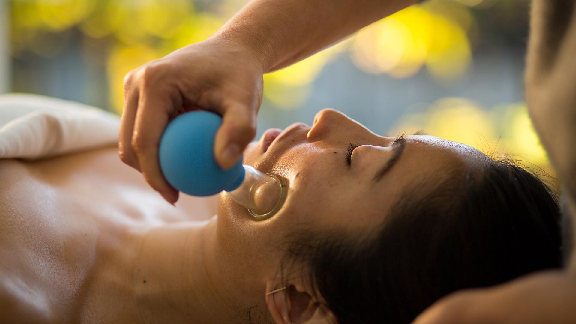 The Secrets of Facial Cupping Massage: Revitalize Your Beauty! facial cupping massage